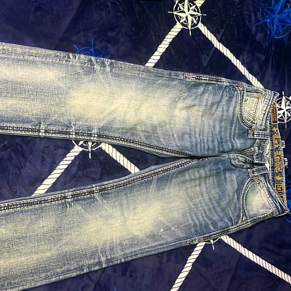 Am selling some rock and revival there a size 28 there used there still good